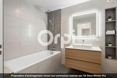 Appartement - 100 m² - 5 pièces