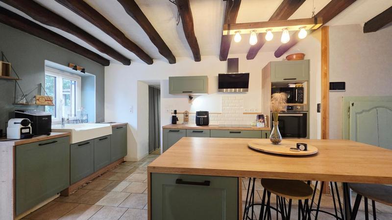 Maison - 171 m² - 6 pièces