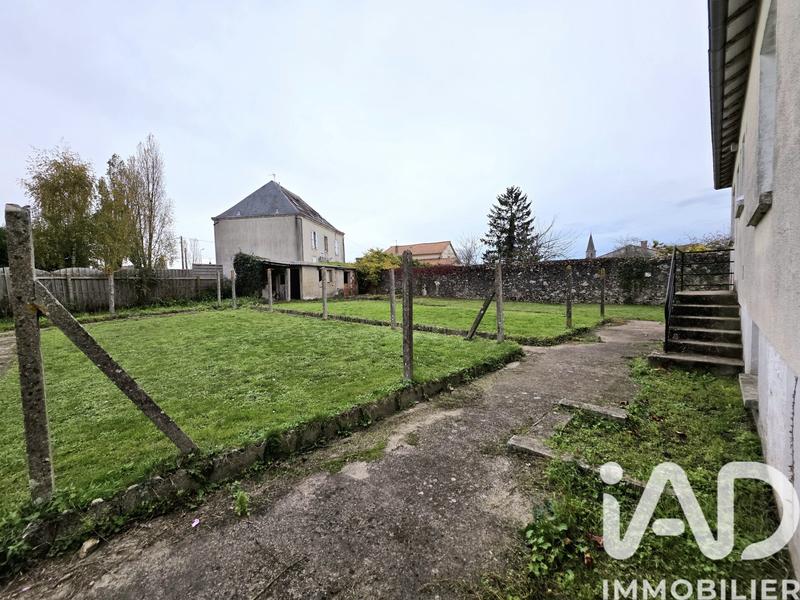 Maison - 90 m² - 5 pièces