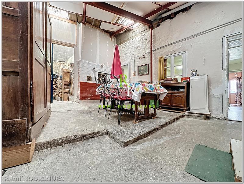 Maison - 165 m² - 10 pièces