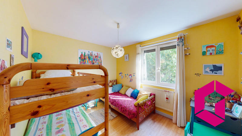 Maison - 143 m² - 6 pièces