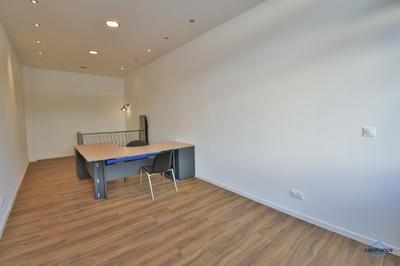 Local commercial - 46 m² - 2 pièces