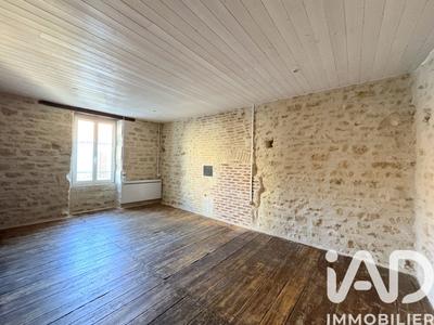 Maison de village - 162 m² - 9 pièces