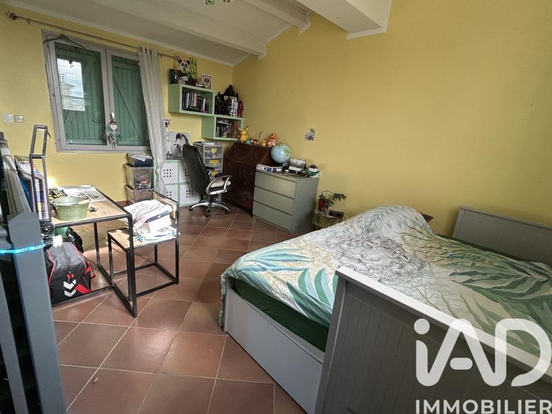 Maison - 275 m² - 7 pièces