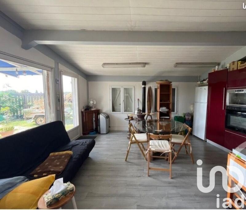 Maison - 210 m² - 7 pièces