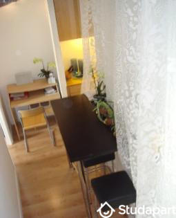 Chambre - 9 m² - 1 pièce