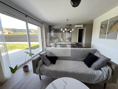 Villa - 89 m² - 4 pièces