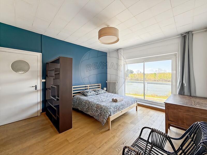 Maison - 178 m² - 8 pièces