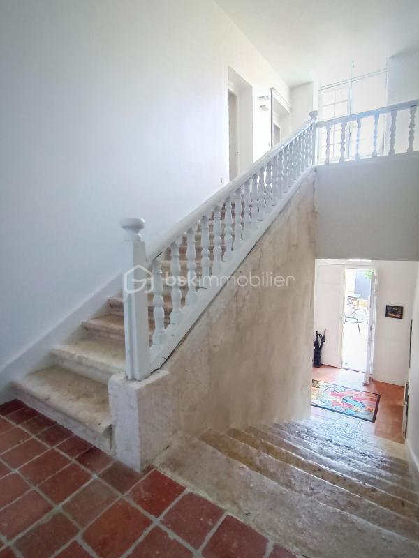 Hôtel particulier - 650 m² - 17 pièces