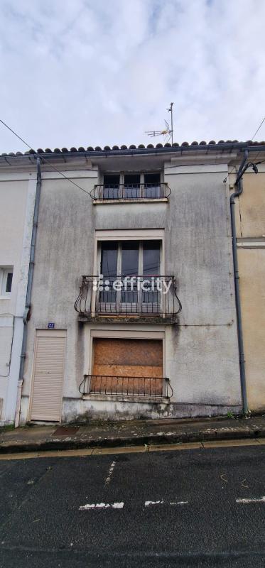 Maison de ville - 78 m² - 5 pièces