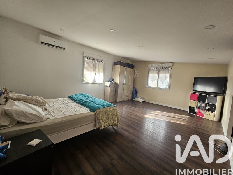 Maison - 170 m² - 5 pièces