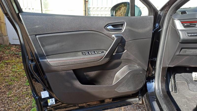 Renault Captur II 1.3 Mild Hybrid 160 Edc Rs Line