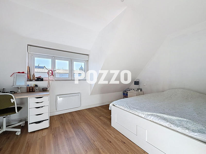 Maison - 89 m² - 6 pièces