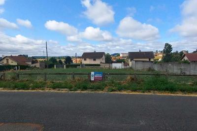 Terrain constructible - 887 m²