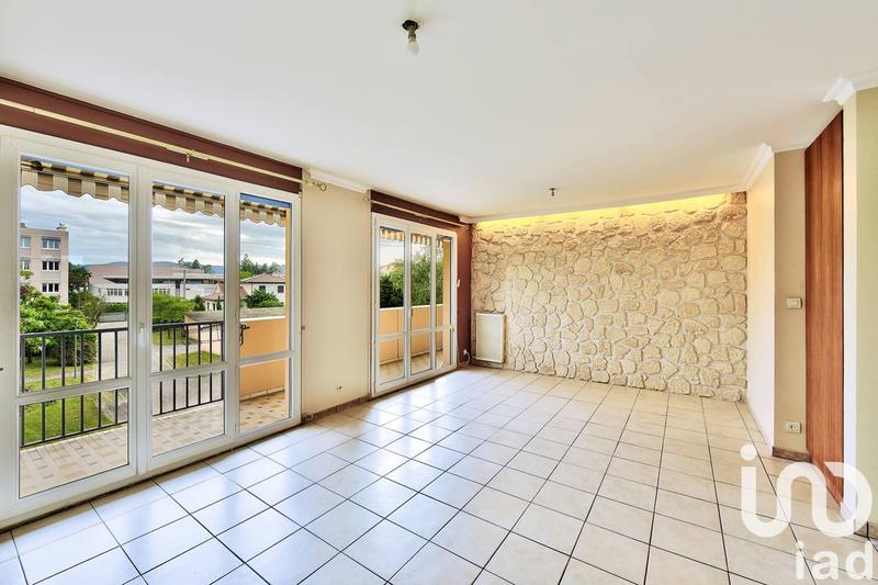 Appartement - 93 m² - 4 pièces