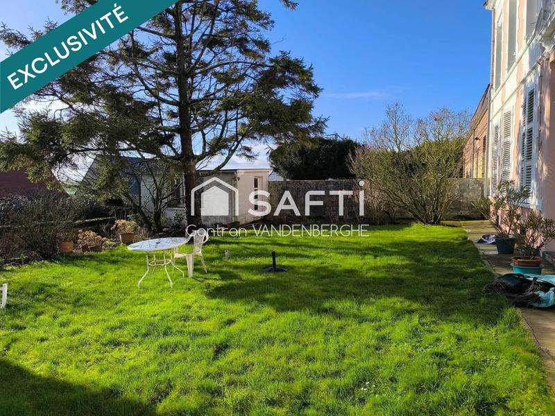 Maison - 263 m² - 10 pièces