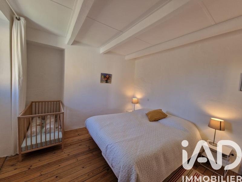 Maison - 99 m² - 5 pièces