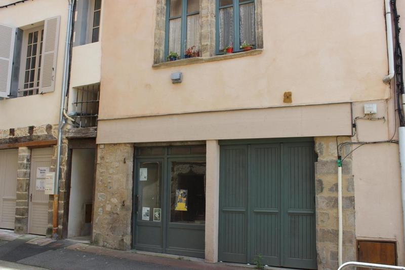 Maison - 271 m² - 12 pièces