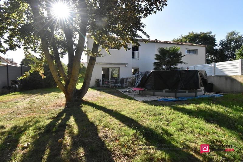 Maison - 86 m² - 5 pièces