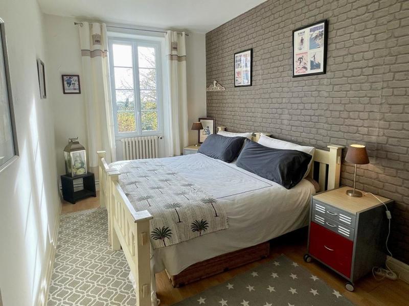 Maison de maîtres - 247 m² - 7 pièces