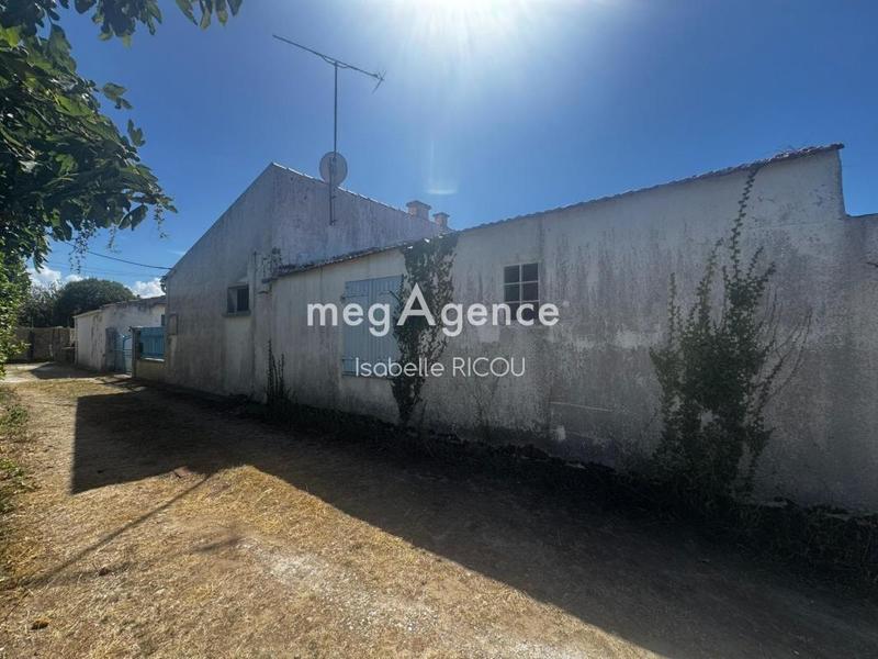 Maison de campagne - 200 m² - 3 pièces