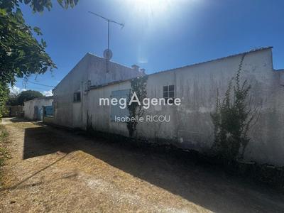 Maison de campagne - 200 m² - 3 pièces