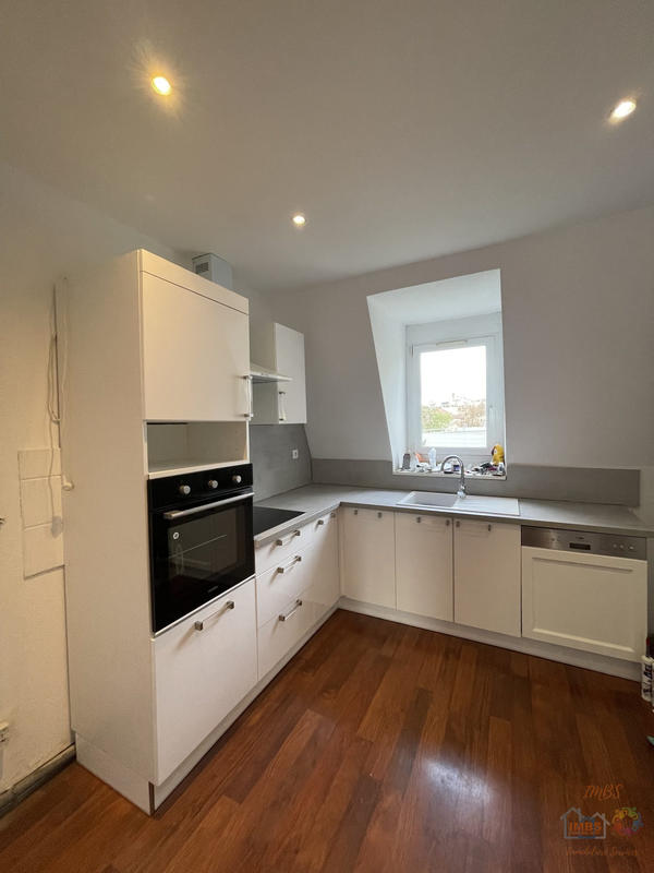 Appartement - 110 m² - 5 pièces