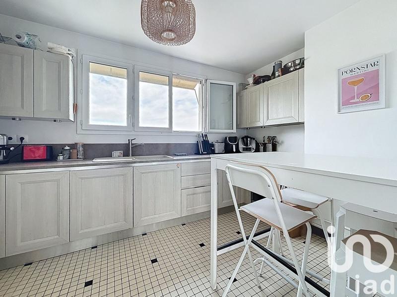 Appartement - 80 m² - 3 pièces