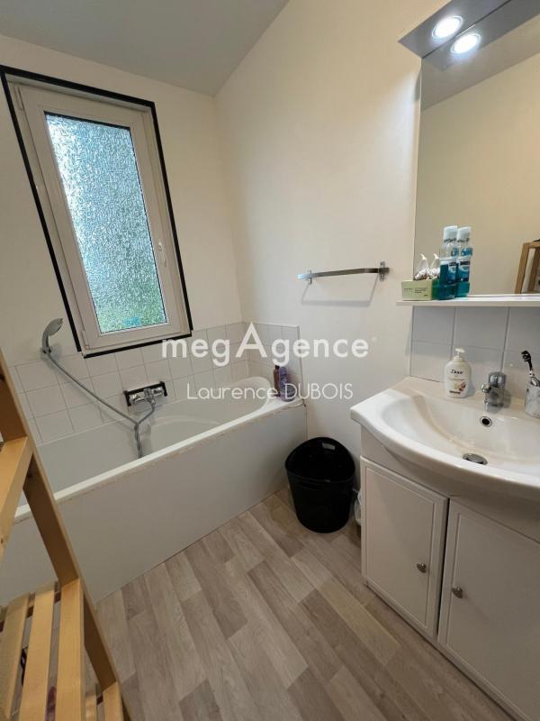 Maison - 98 m² - 5 pièces