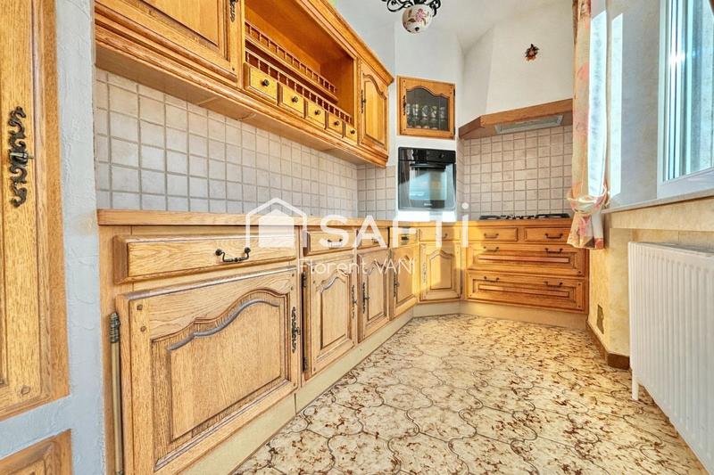 Maison - 142 m² - 7 pièces