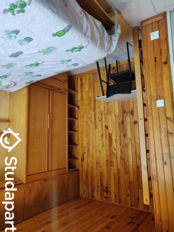 Chambre - 9 m² - 1 pièce