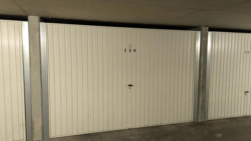 Garage - 17 m²