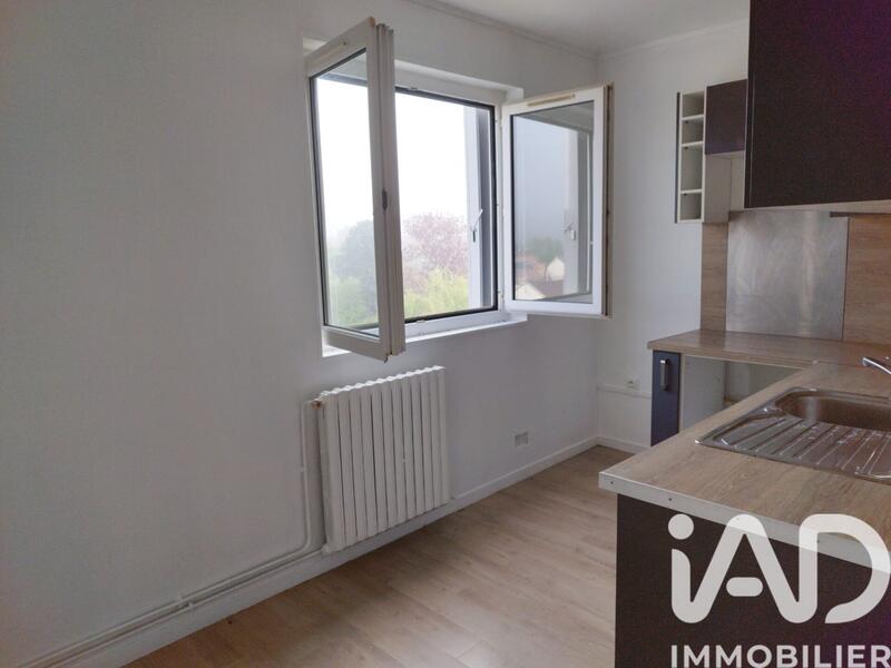Appartement - 81 m² - 5 pièces