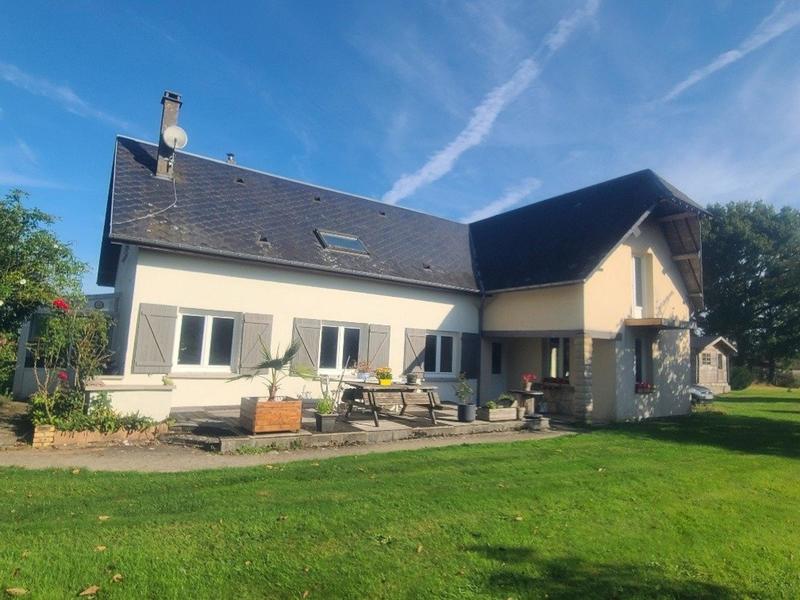 Maison - 194 m² - 6 pièces