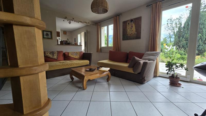 Maison - 134 m² - 6 pièces