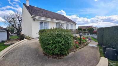 Maison - 85 m² - 5 pièces