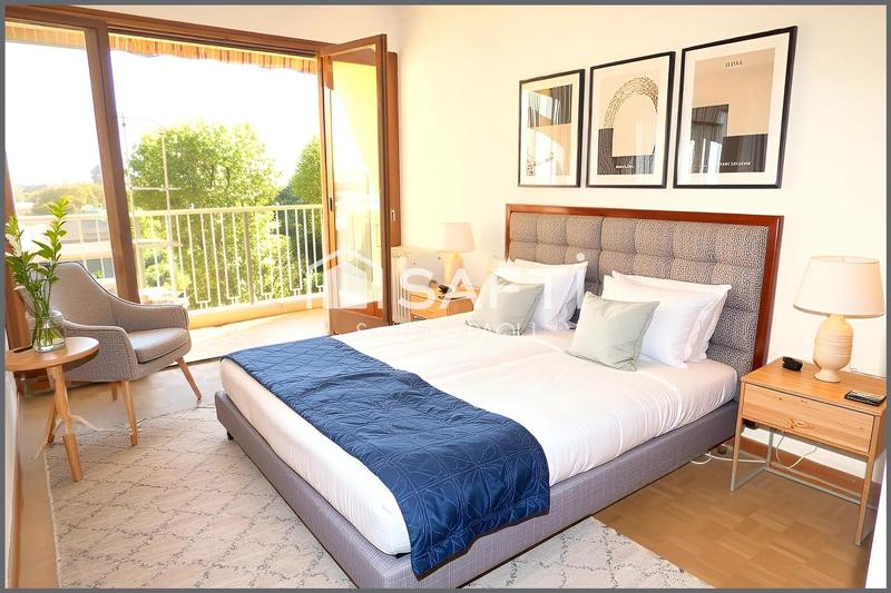 Appartement - 98 m² - 4 pièces