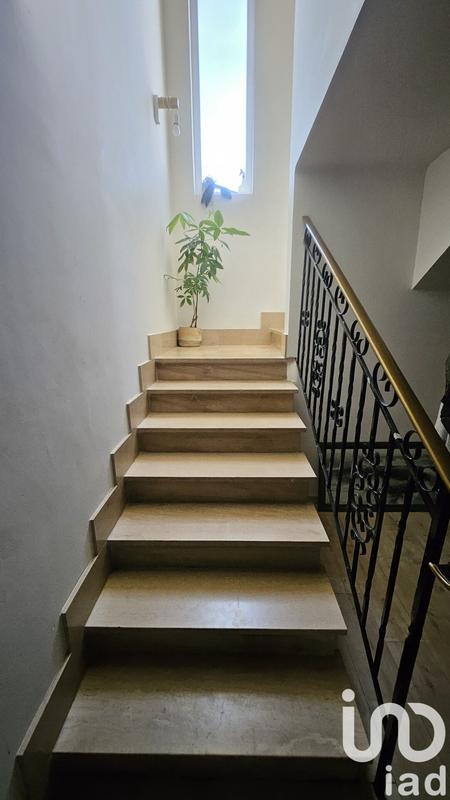 Maison - 159 m² - 6 pièces