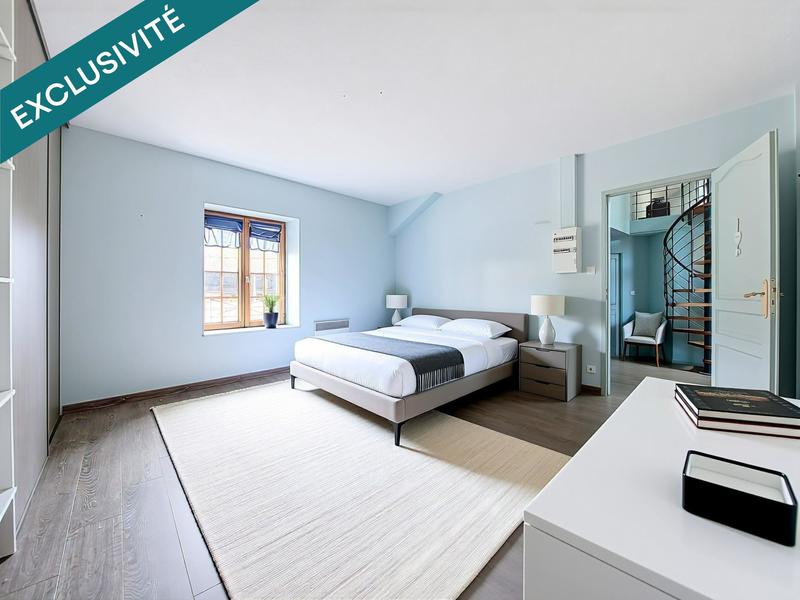 Maison - 197 m² - 6 pièces