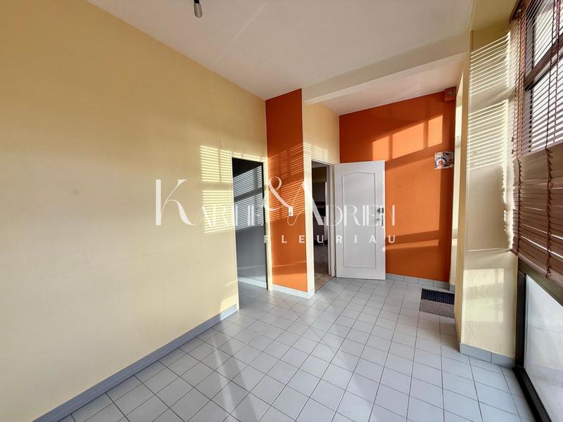 Maison de ville - 150 m² - 10 pièces