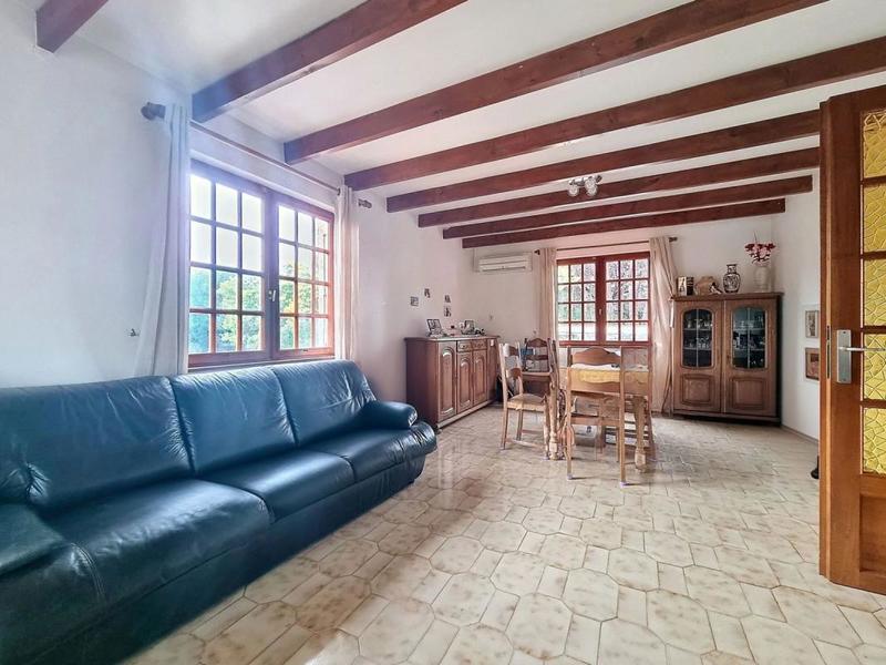 Pavillon - 170 m² - 5 pièces