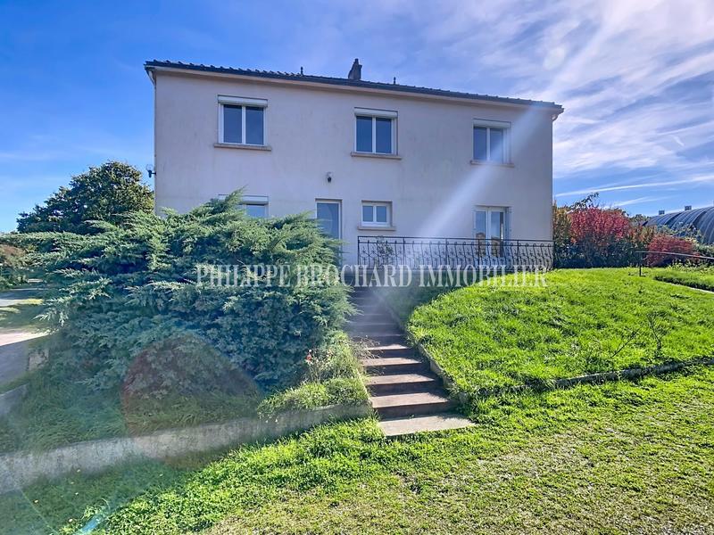 Maison ancienne - 177 m² - 9 pièces