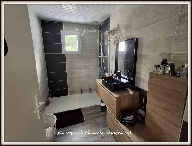 Maison - 172 m² - 7 pièces