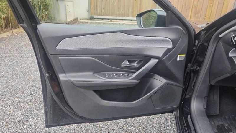 Peugeot 308 1.6 Thp PureTech 180 Hybrid e-Eat8 Allure Pack