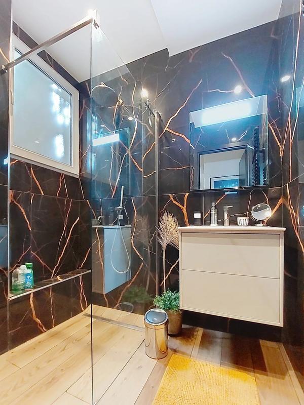 Appartement - 110 m² - 4 pièces