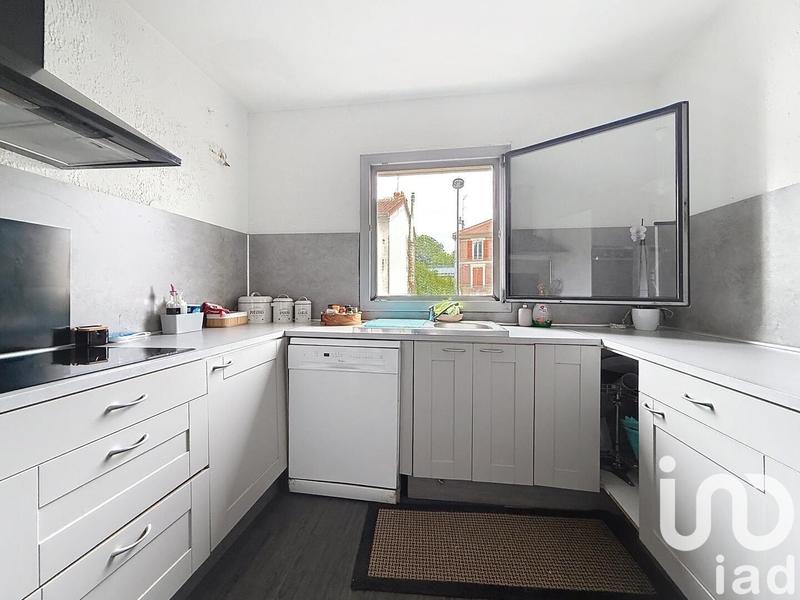 Appartement - 90 m² - 4 pièces