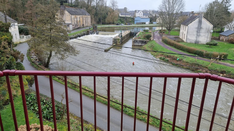 Maison - 338 m² - 14 pièces