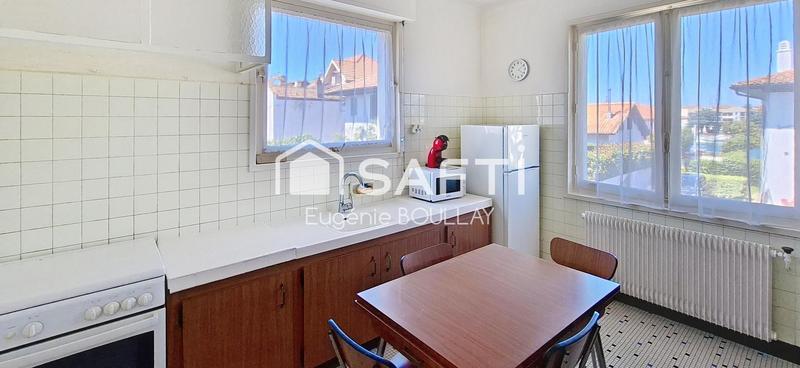 Maison - 185 m² - 8 pièces