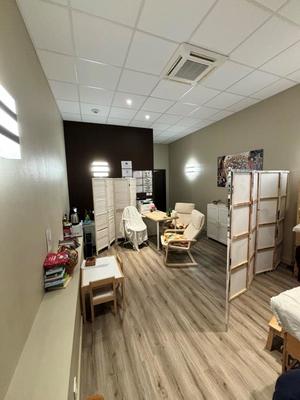 Local d'activité / Entrepôt - 38 m²