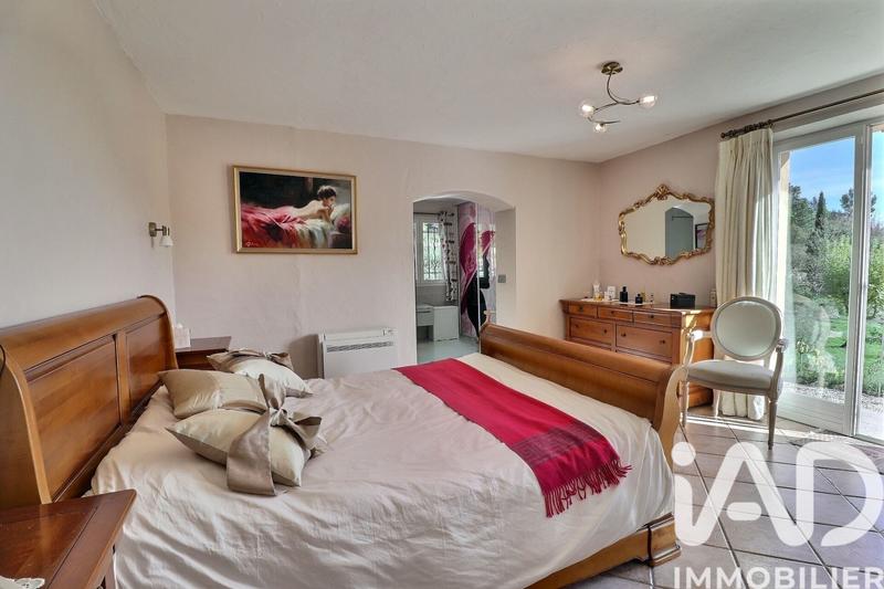 Maison - 187 m² - 5 pièces